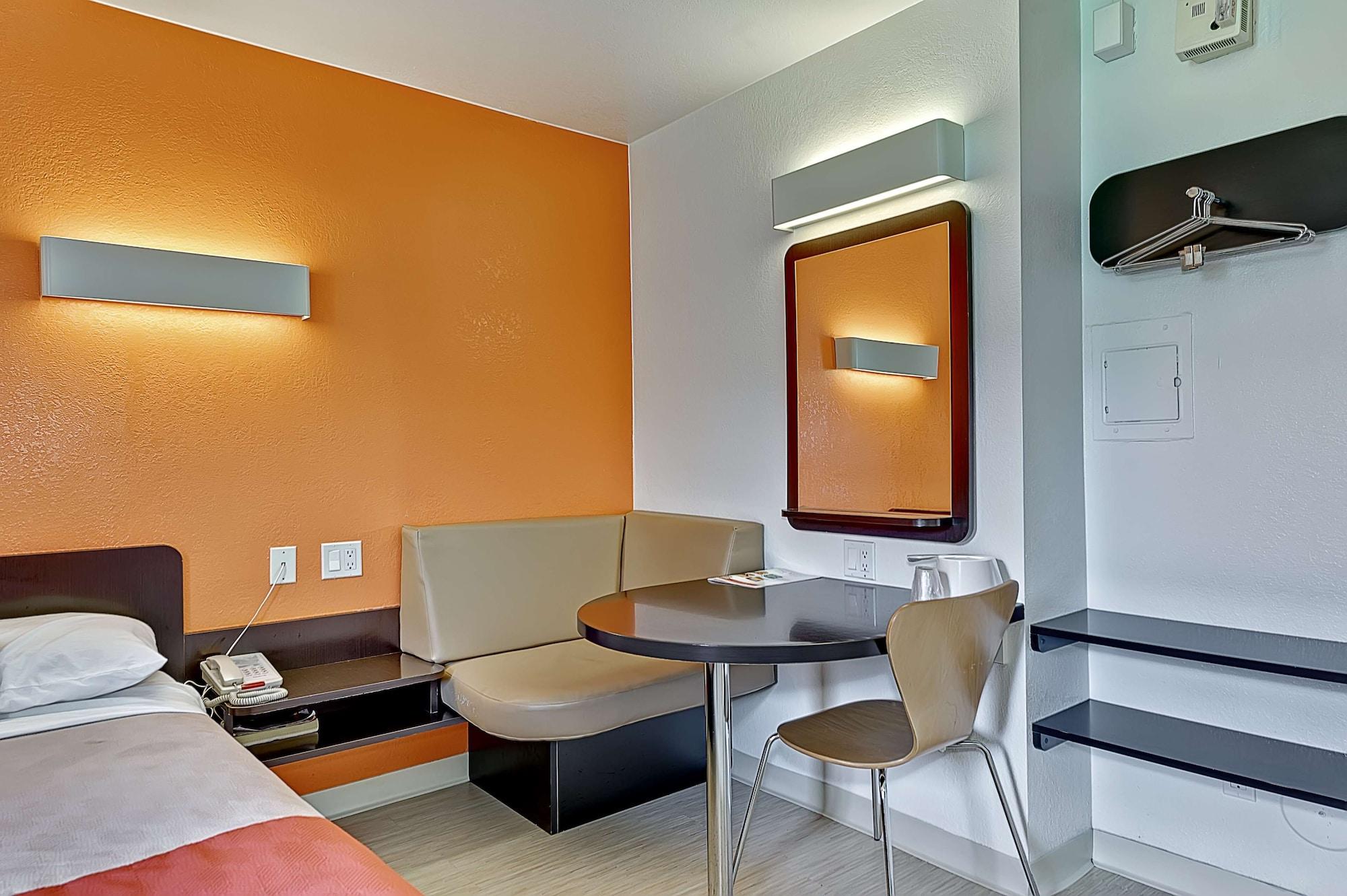 Motel 6-Villa Park, Il - Chicago West Экстерьер фото